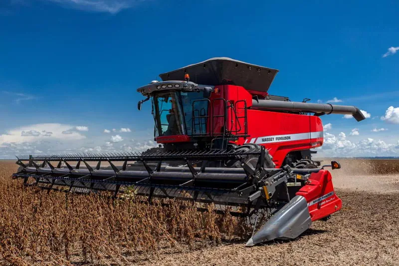 Massey Ferguson MF 9895