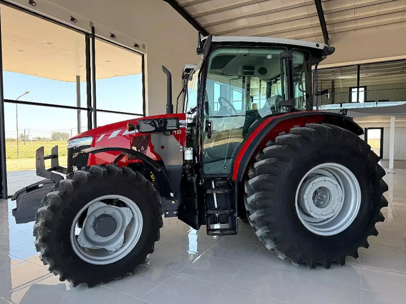 Massey Ferguson MF 6712 R Dyna-4